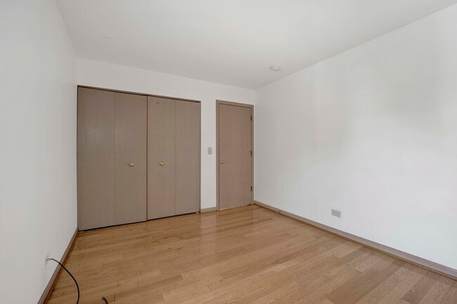 Building Photo - 2164 Seaver Ln