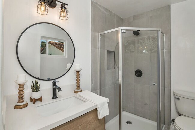 Building Photo - 5404 Maisel Way