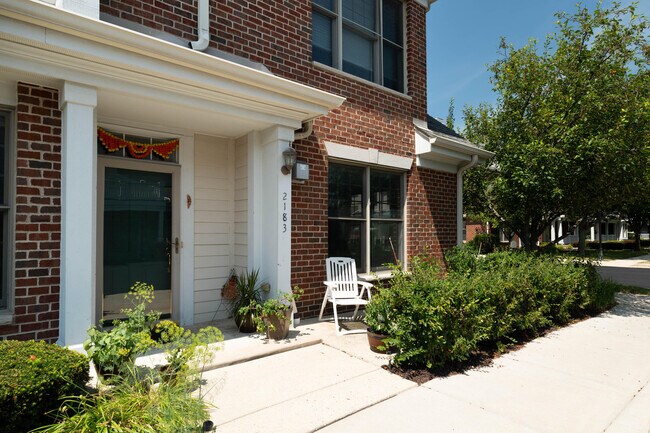Building Photo - 2183 Norhardt Dr