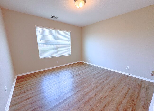 Building Photo - 16207 S 87th E Ave