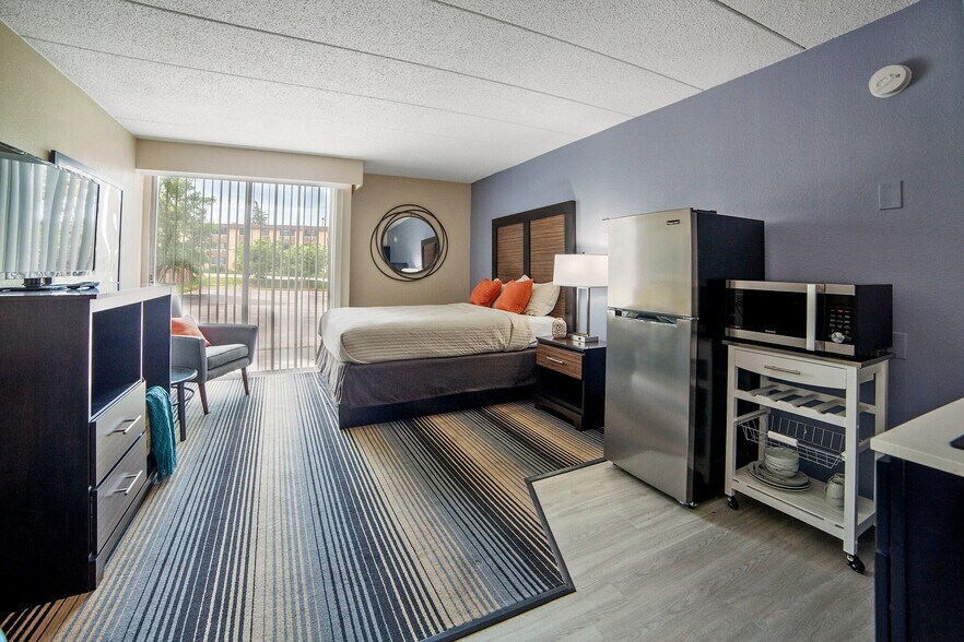 Vivo Living Bloomington 1722 N Walnut St Bloomington IN 47404