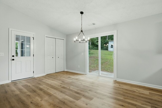 Building Photo - 2925 Wilkes Plantation Way