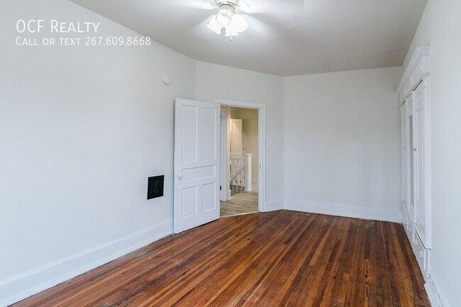 Building Photo - 5110 Webster St