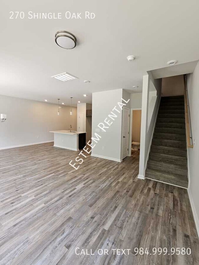 Building Photo - 270 Shingle Oak Rd