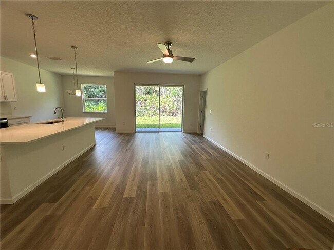 Building Photo - 17 Slippery Rock Pl