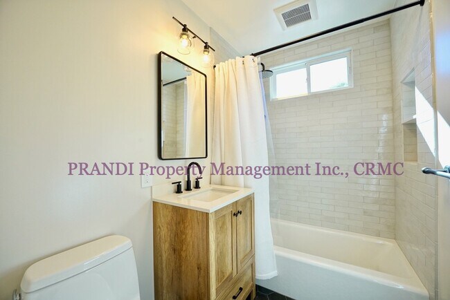 Building Photo - Marinwood Gem, Fully Renovated, Stylish an...