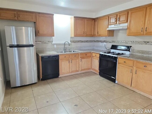 Building Photo - COMING SOON -- Ready no later than End of April