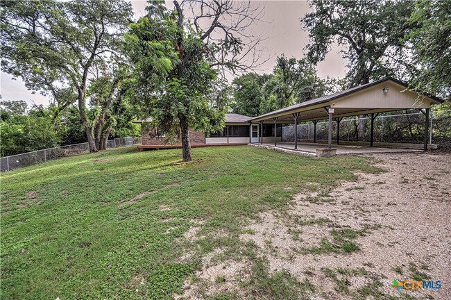 Building Photo - 7370 Nolan Bluff Rd