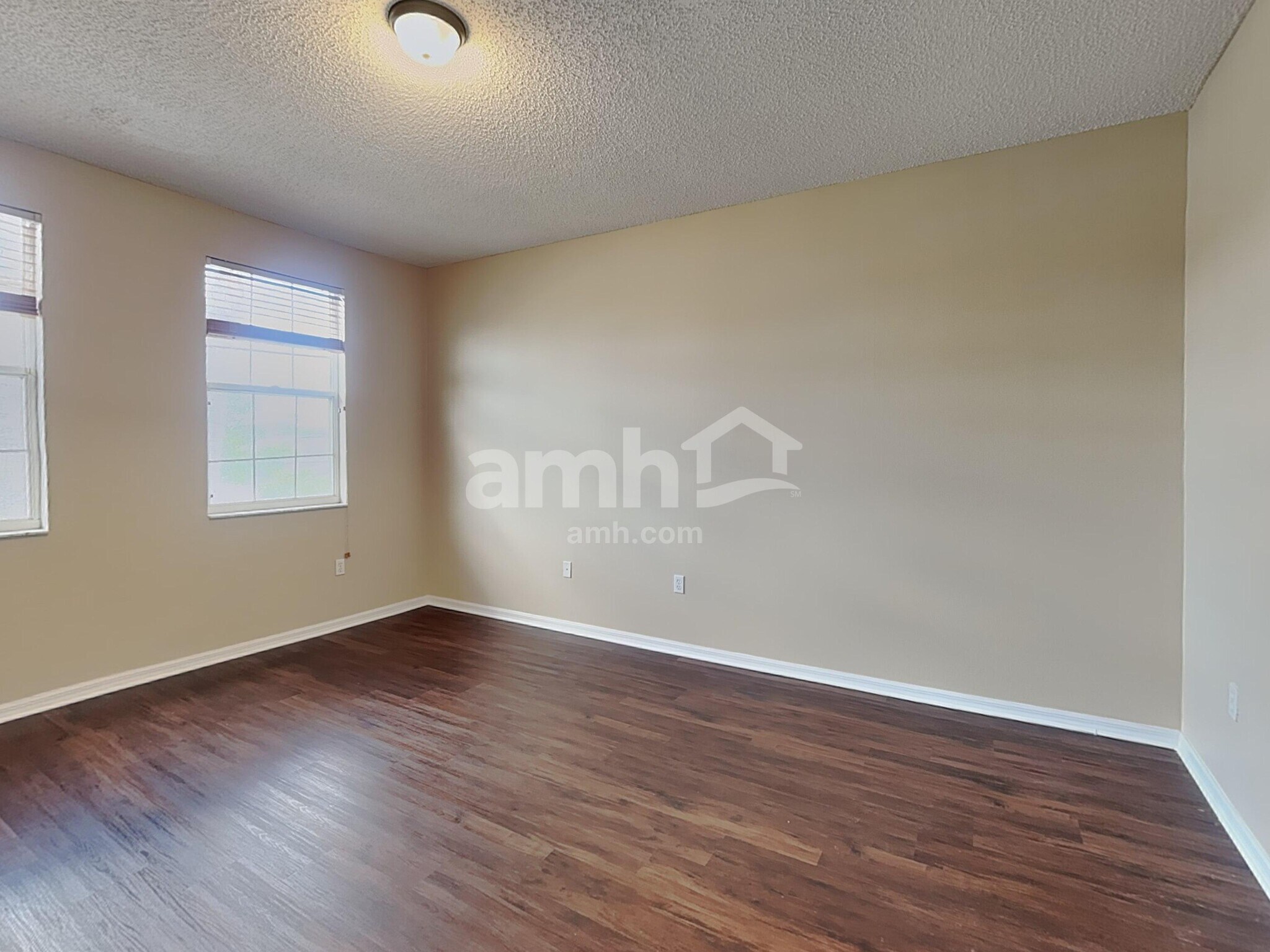 Building Photo - 138 Pine Isle Dr