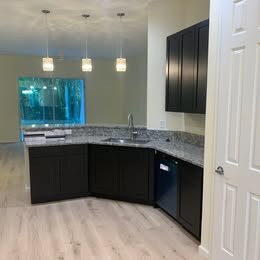 Building Photo - 5871 Collins Rd