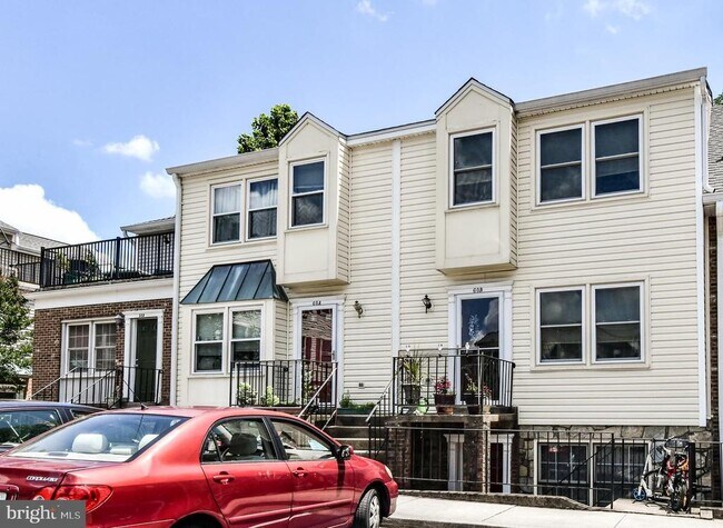 Primary Photo - 60 N Bedford St