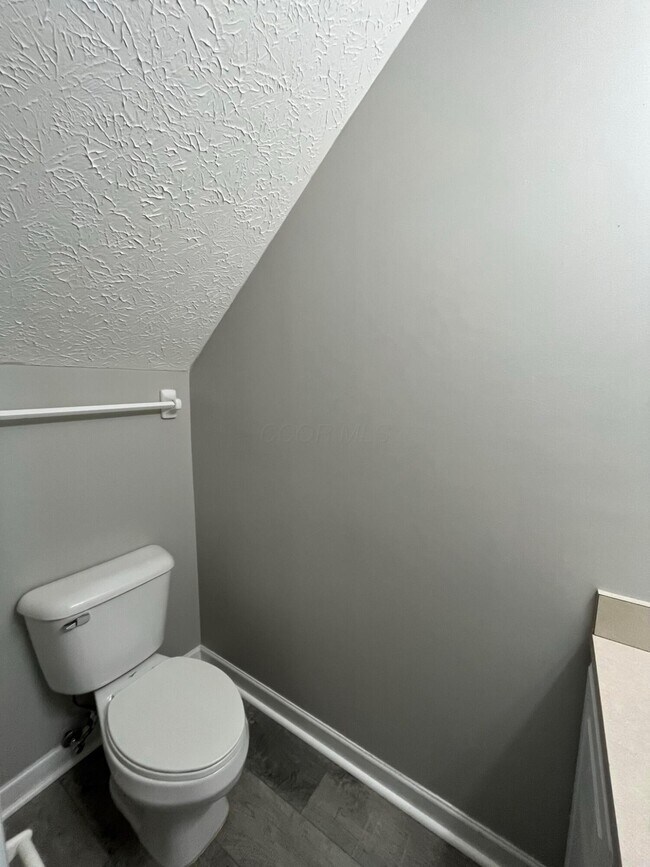 Building Photo - 5171 Mantua Dr