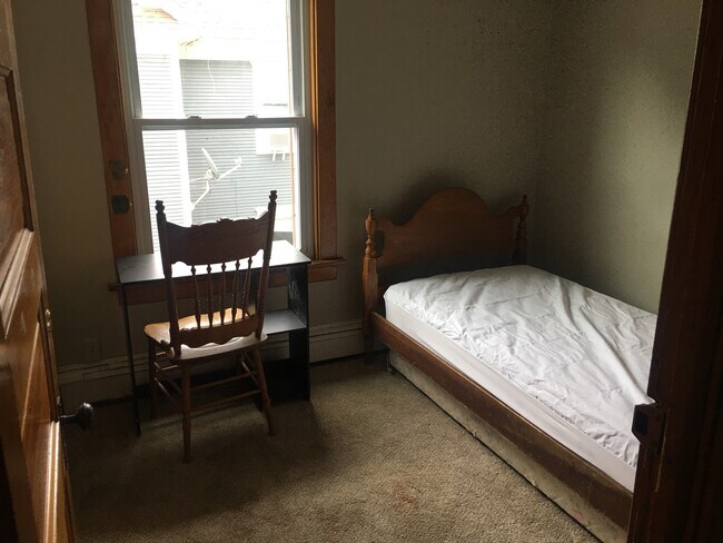 247 W Locust - 534 College Ave