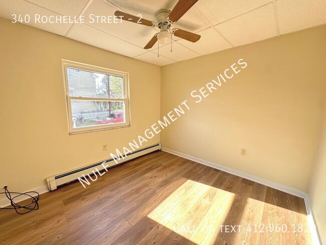 Building Photo - 2 Bed, 1 Bath unit in Knoxville