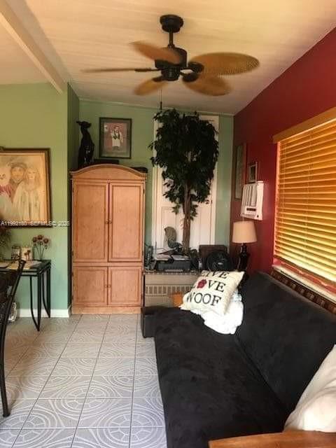 Building Photo - 1916 Coolidge St