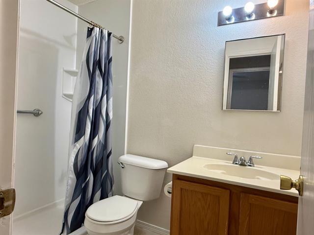 Building Photo - 932 White Dove Dr