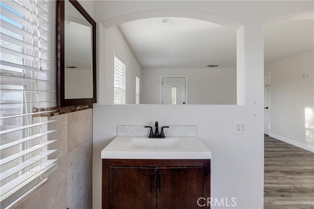 Building Photo - 10164 Elkwood St