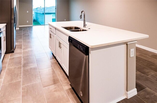 Building Photo - 3091 Bella Vista Dr
