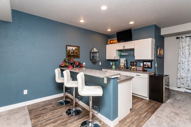 Building Photo - 11560 Spectacular Bid Cir