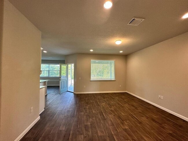 Building Photo - 14010 Luisium View