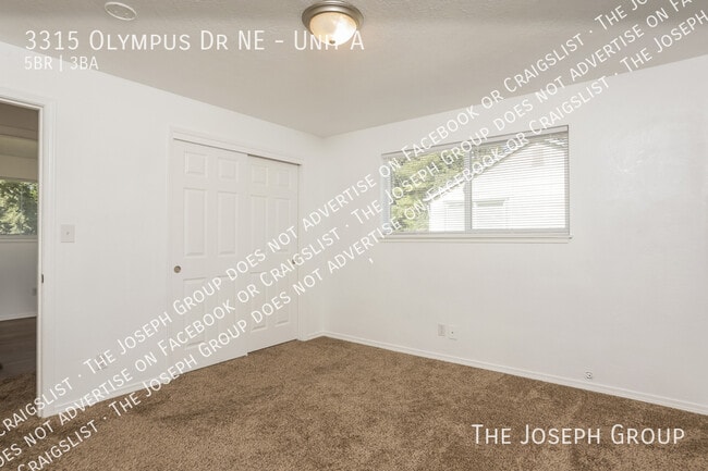 Building Photo - 3315 Olympus Dr NE