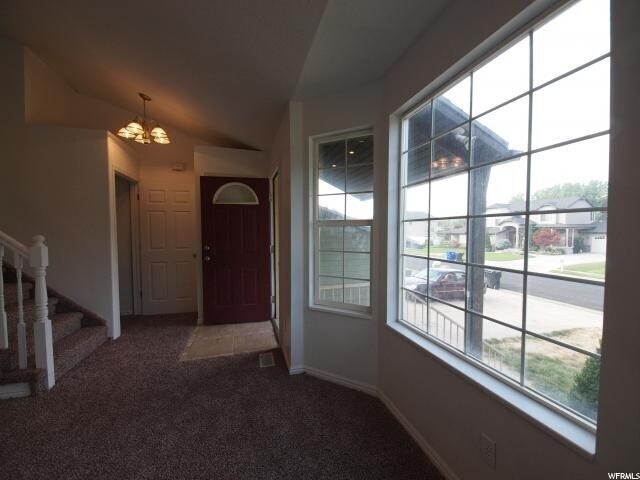 Building Photo - 1448 Willow Valley Dr