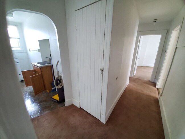 Building Photo - 2512 Walnut St