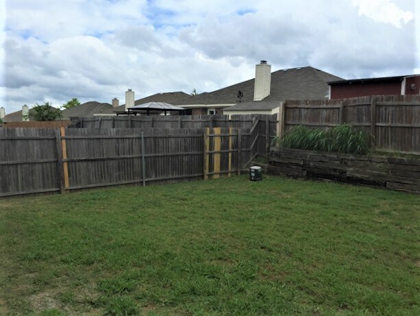 Building Photo - 7919 Mourning Dove Dr