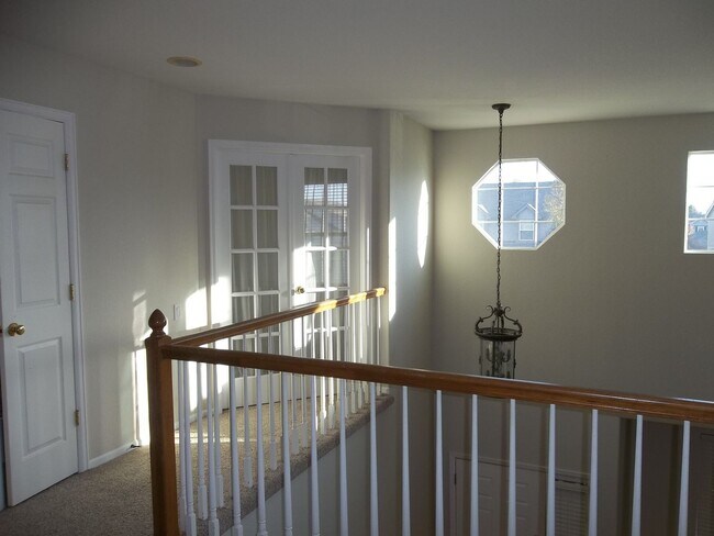 Building Photo - 2514 Rock Creek Dr