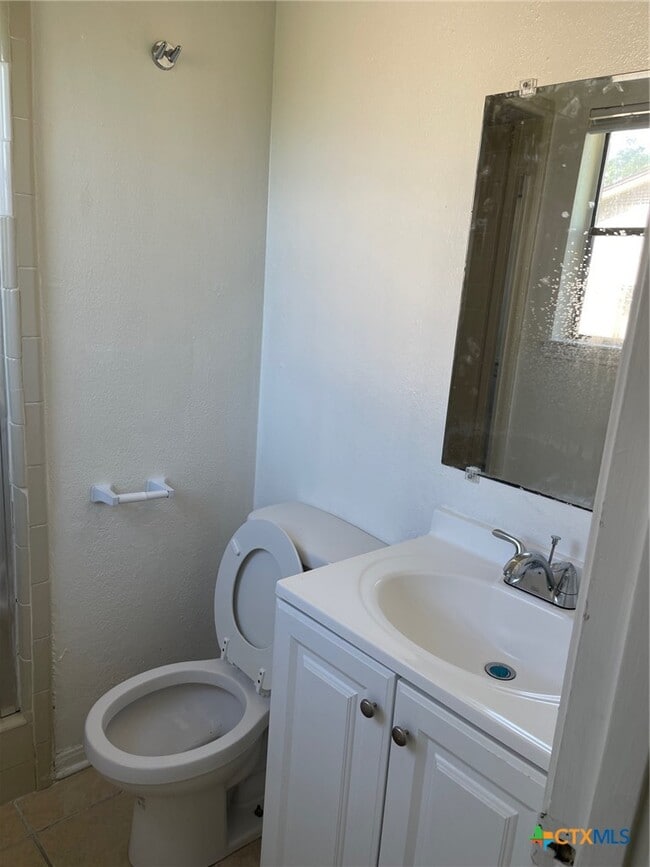 Building Photo - 2403 Hunt Dr