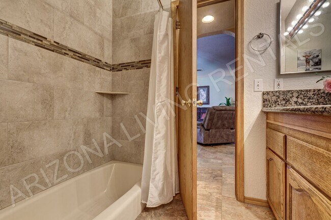 Building Photo - FURNISHED AVAILABLE LONG TERM