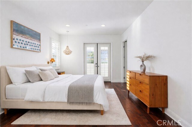 Building Photo - 12 Via Corsica