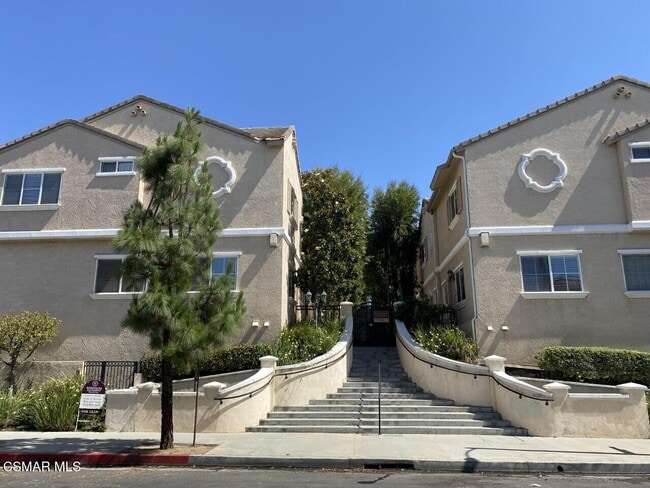 Building Photo - 9301 Shirley Ave