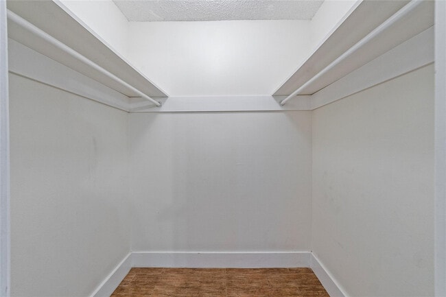 Building Photo - 167 NW 115th Terrace