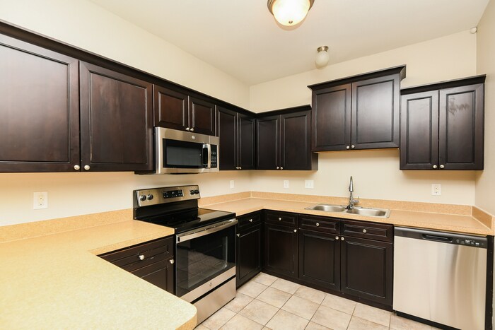 Building Photo - 116 Callender Dr