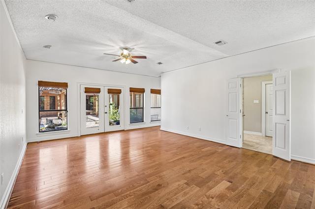 Building Photo - 2920 Burney Ln