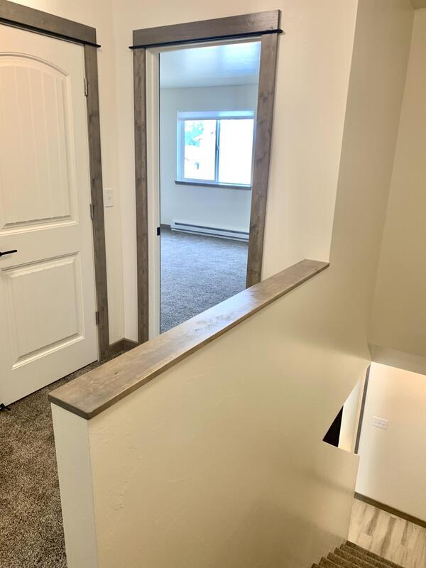 Building Photo - 3355 Blackbird Wy