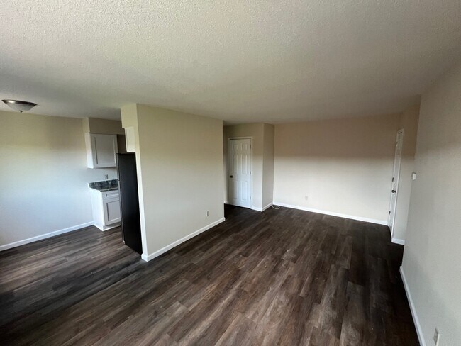 Building Photo - Stinson Heights Apartments