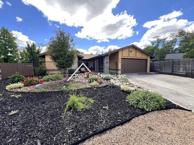 Building Photo - Wonderful 4bd/2ba Citrus Heights Home!