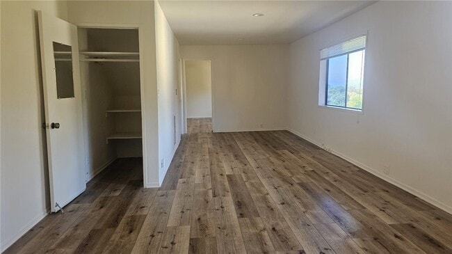 Building Photo - 3548 Gladiola Dr