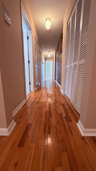 Building Photo - 4055 S Calumet Ave