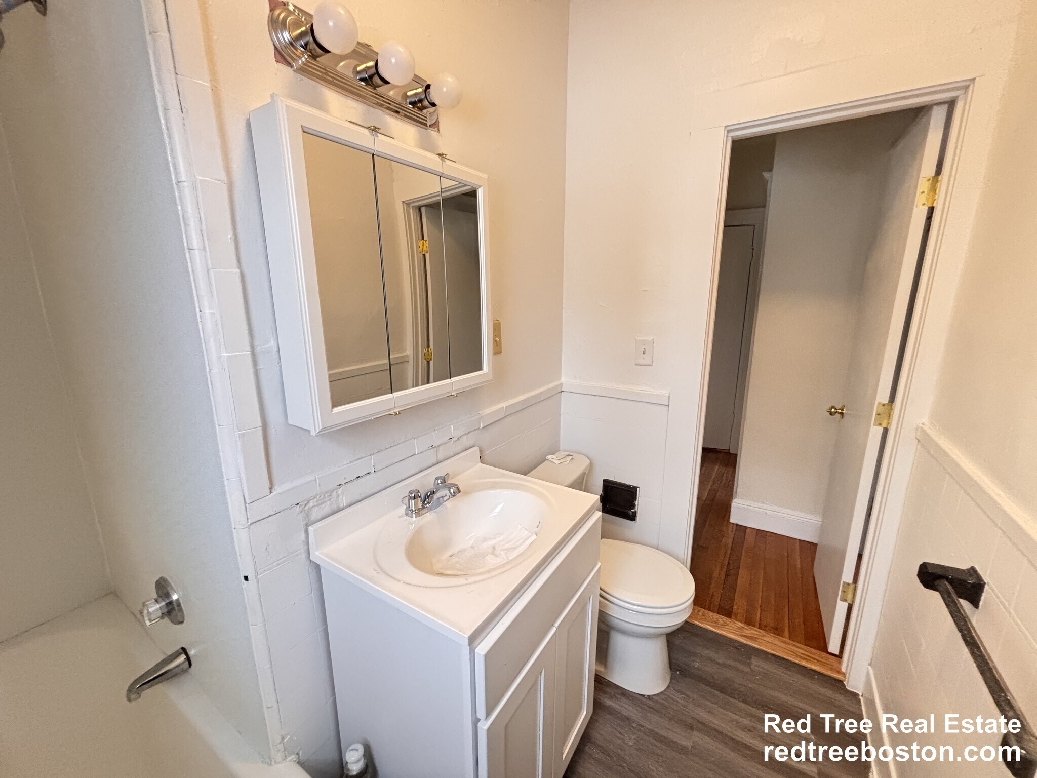 Building Photo - 1800 Commonwealth Ave