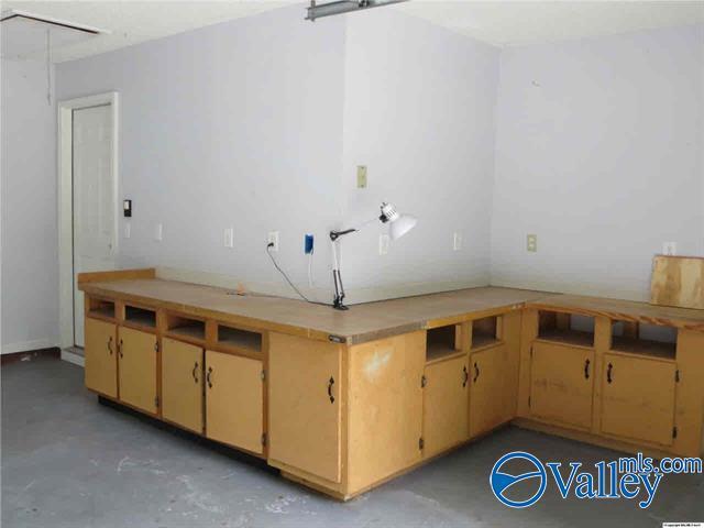 Building Photo - 111 Capote Dr