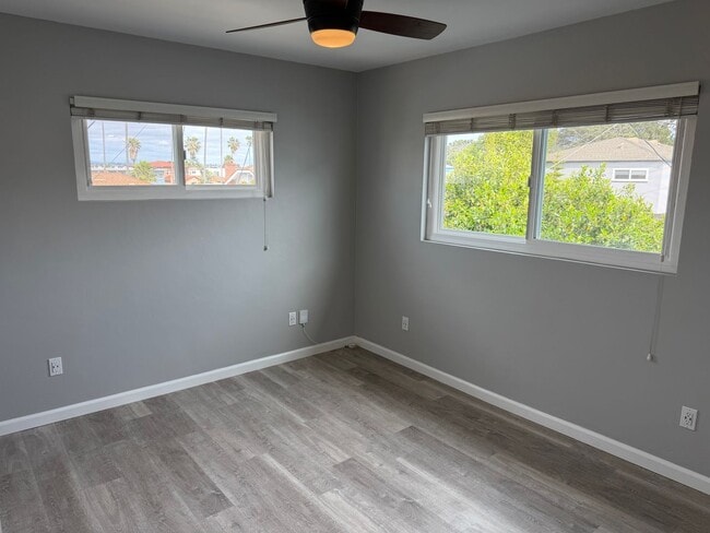 Building Photo - 4742.5 Lotus St