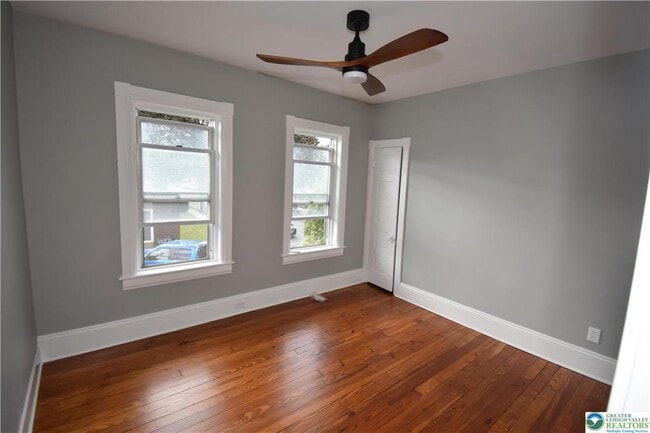 Building Photo - 417 Porter St