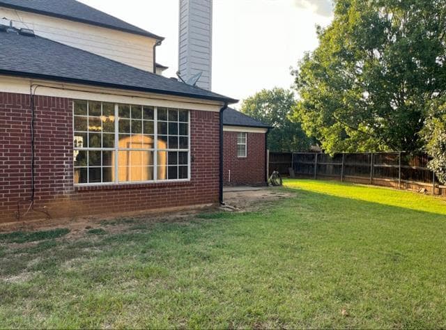 Building Photo - 4611 Shorewood Dr