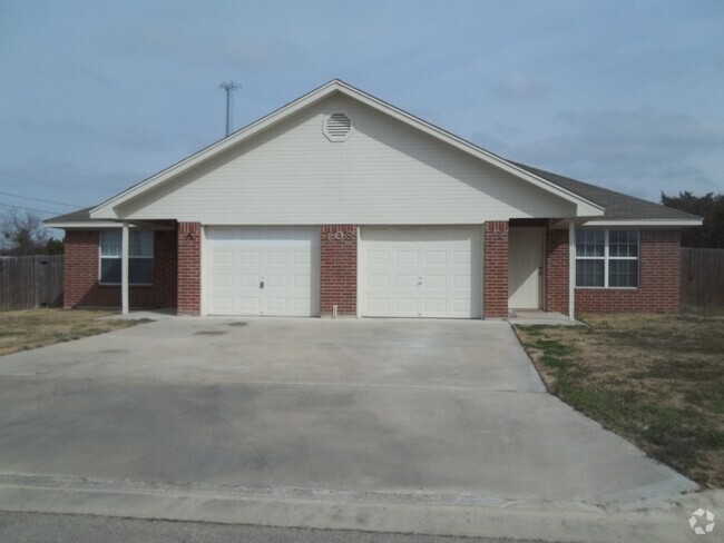 Building Photo - 408 W Dale Ave