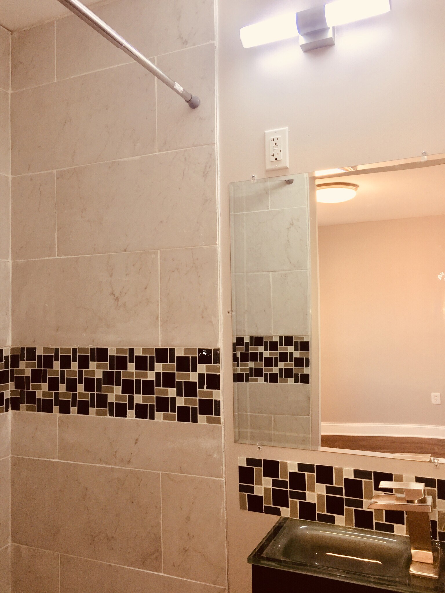 Building Photo - 5824 Colorado Ave NW