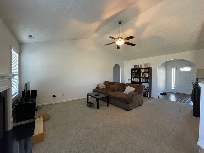 Building Photo - 113 Cypress Manor Ct