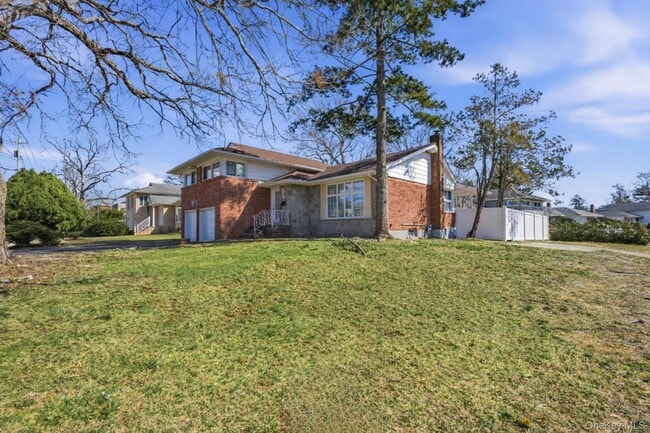 Building Photo - 1374 Prospect Ave